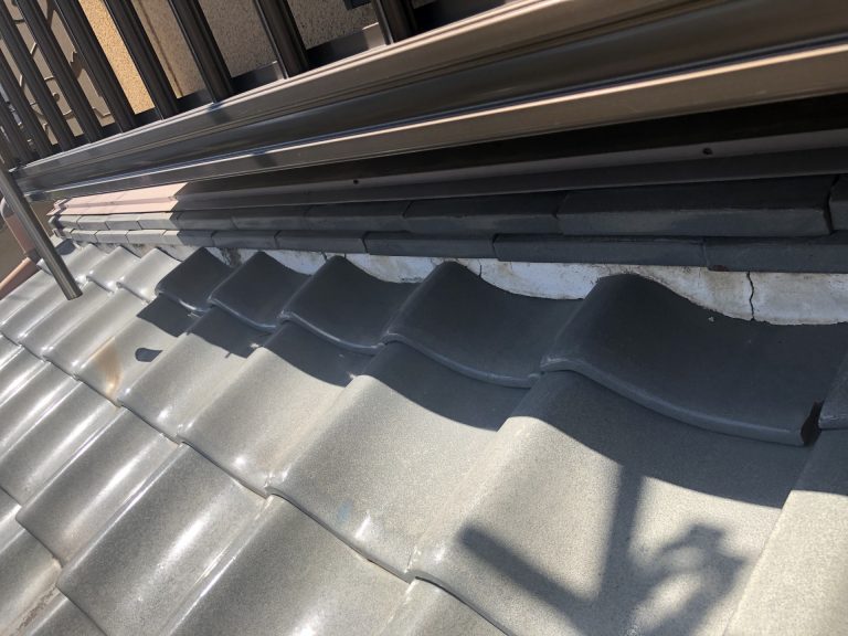 ベランダ下の劣化の少ない漆喰