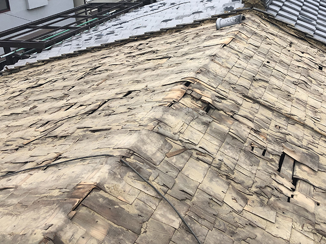 瓦を撤去した屋根