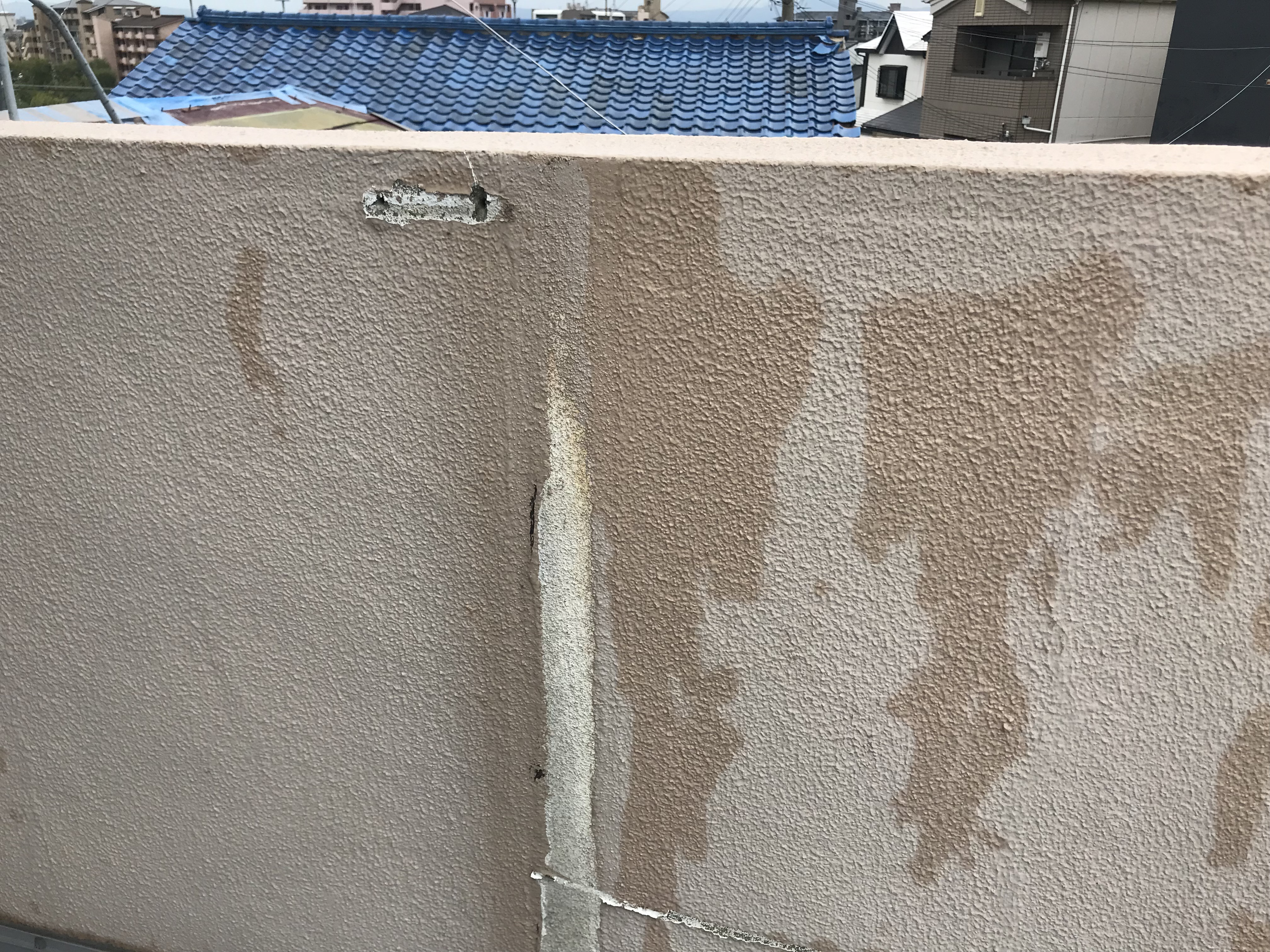 バルコニー壁の様子