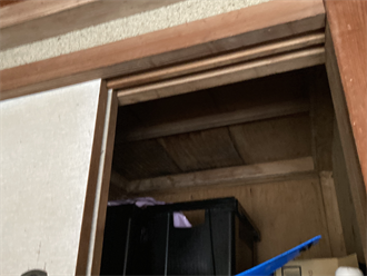 押し入れでの雨漏り