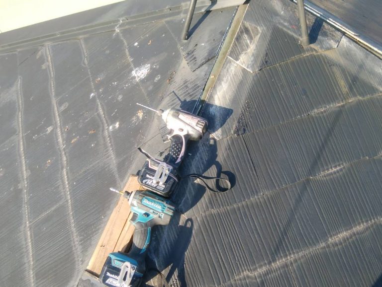 棟板金施工予定ヶ所とドライバー