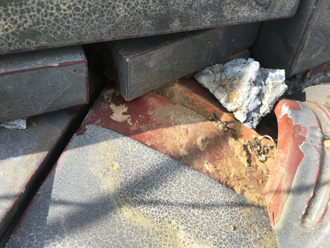 棟が崩れている