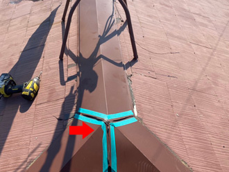 文京区白山での棟板金交換工事は樹脂製貫板タフモックを使用