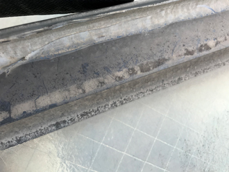 天窓サッシ付近のシールが劣化