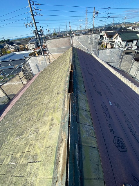 カラーベスト　防水シート貼り