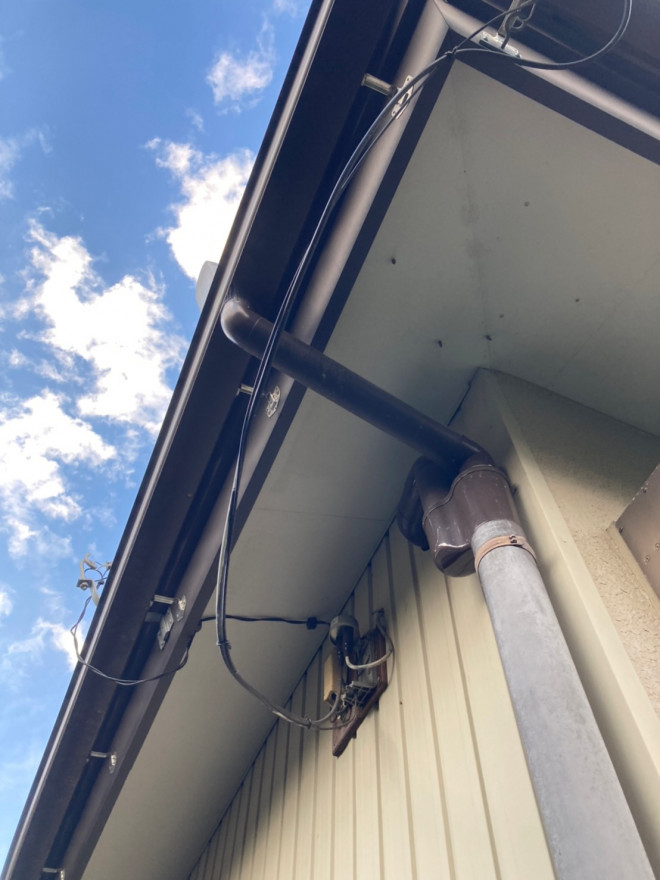 名古屋市守山区でベランダの排水穴からの雨漏り原因はオーバーフロー