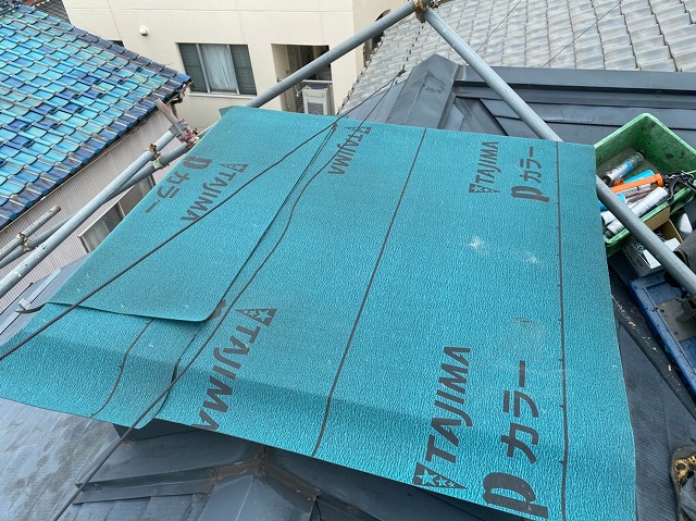 ルーフィング施工