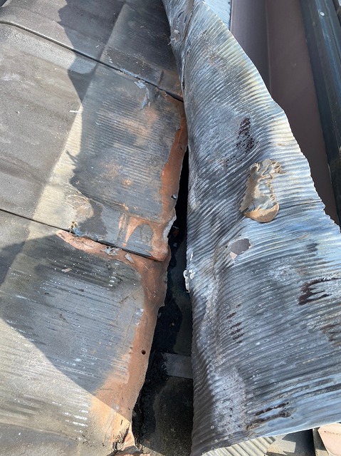 トップライト　穴あき