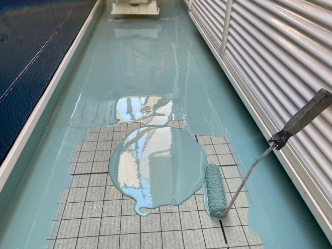 ウレタン防水1層目