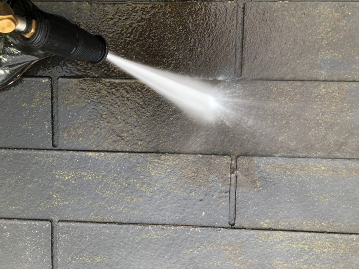 屋根塗装　高圧洗浄