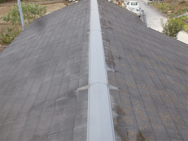 いすみ市岬町押日にてスレート屋根の経年劣化による雨漏りを調査