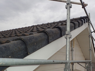 破風板工事完了