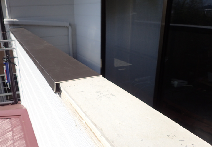 笠木の取り付け