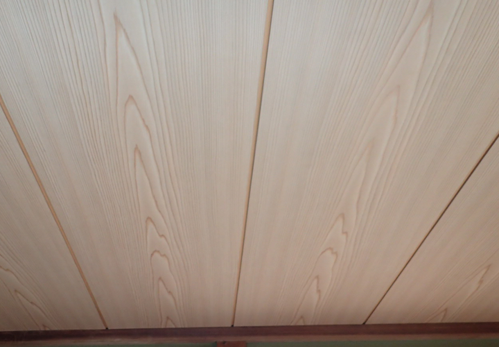 雨漏り解消後に張替え完了！