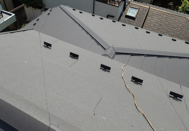 屋根葺き替え工事完了