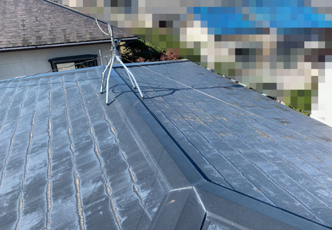 スレート屋根の雨漏りを点検