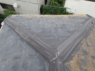 雨漏りの発生しているスレート屋根