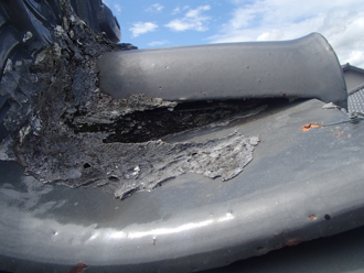 漆喰が剥がれている