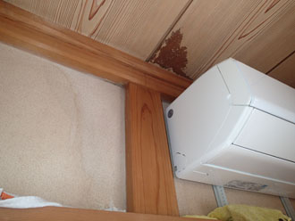 散水試験で雨漏り箇所を特定