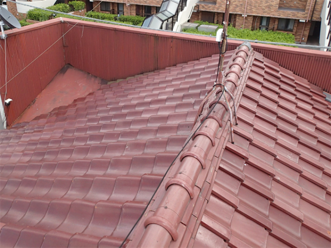 八千代市勝田台にて数年前より雨漏りが発生してしまっているアパートの調査を実施