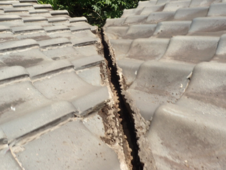清掃にて雨漏りを改善