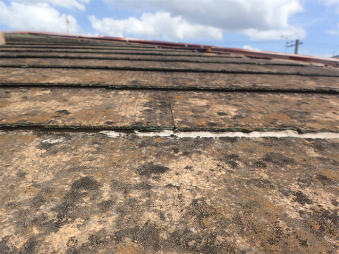 スレート屋根材