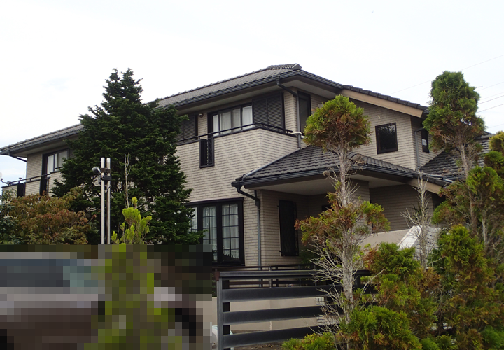 横浜市泉区和泉中央北の雨漏り被害が発生したお住まい