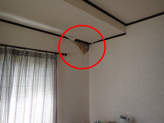 雨漏り被害が発生した室内の様子