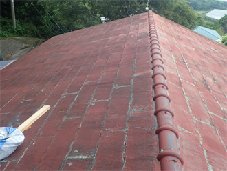 スレート屋根材の劣化