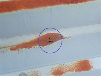 錆びによる穴あき