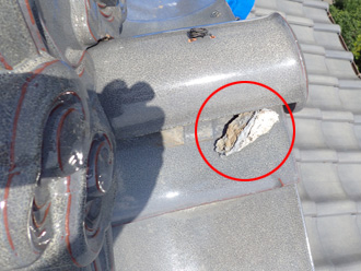 漆喰が剥がれている