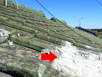 市川市東菅野で瓦屋根の割れや漆喰剥がれが原因による雨漏り