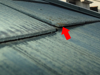 茂原市上林で玄関付近の天井から雨漏りし雨染みとクロスの剥がれが発生