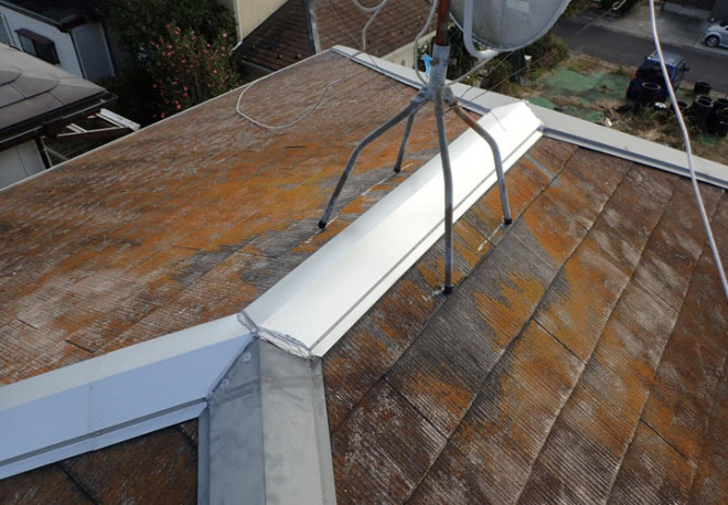 棟板金交換工事が完了