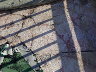 リート防水が剥がれている