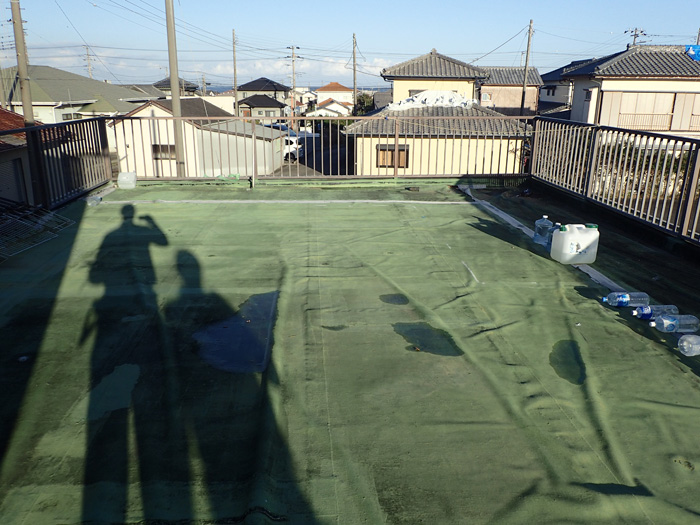 雨漏りしている陸屋根