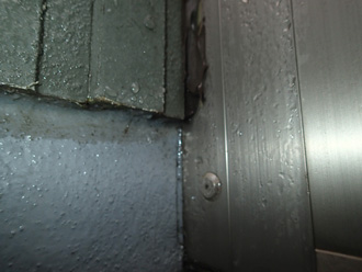 サッシ付近の雨漏り調査