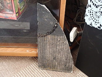 落下していたスレート屋根