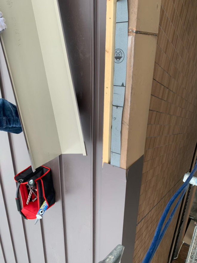 ケラバ板金　施工