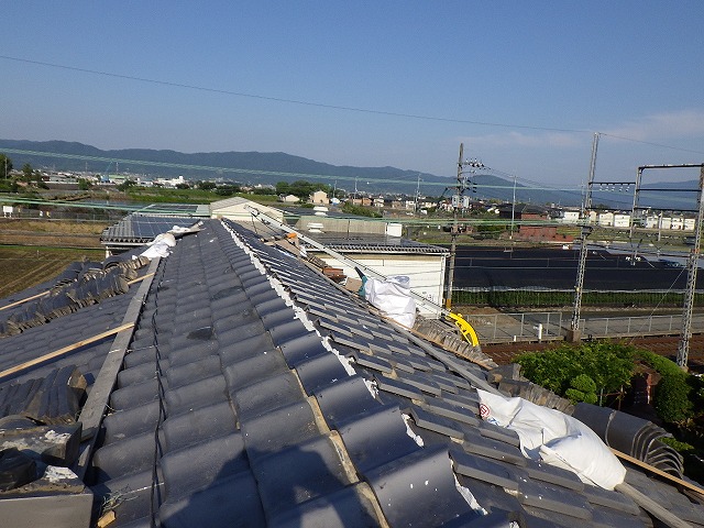 修理中　本棟　上面