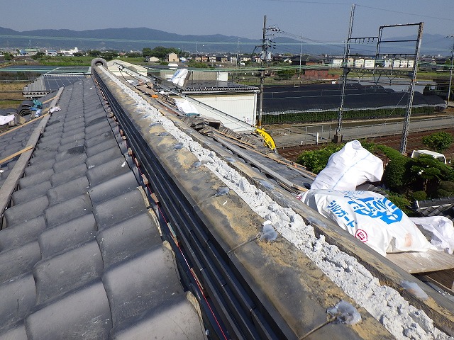 修理中　本棟　上面