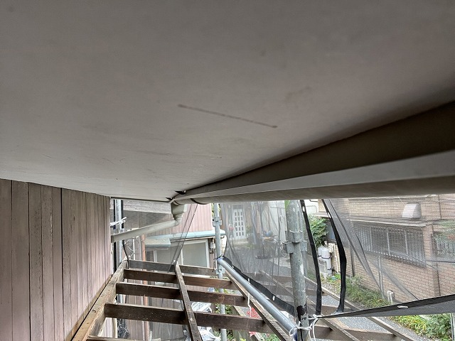 雨漏り 雨染み 落下 飛散 ズレ 破損 経年劣化 劣化 老朽化 築年数