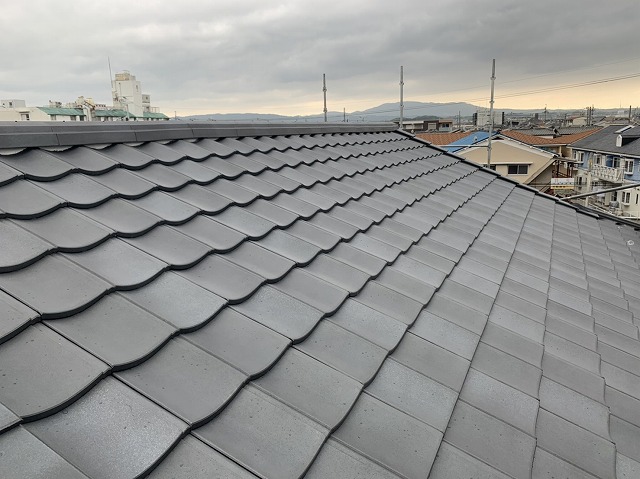 軽量瓦葺き完了側面
