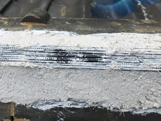 シルガード上端に樹脂製の芯木を取り付け