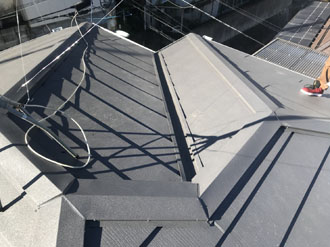 複雑な形状の屋根