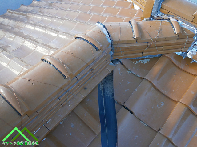 コーキングを塗布