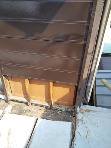 沼津市雨漏り取り合い