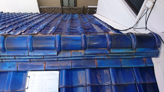 棟ののし瓦はずれ