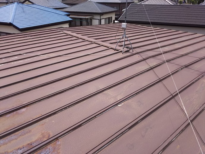 トタン屋根