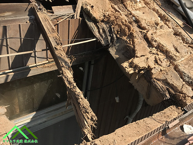 雨漏り修繕を行います